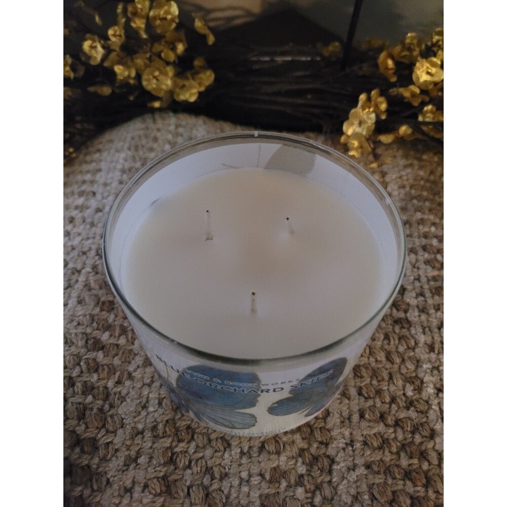 Blue Orchard Skies - Bath and Body Works 3-wick Candle - Picture 2 of 3